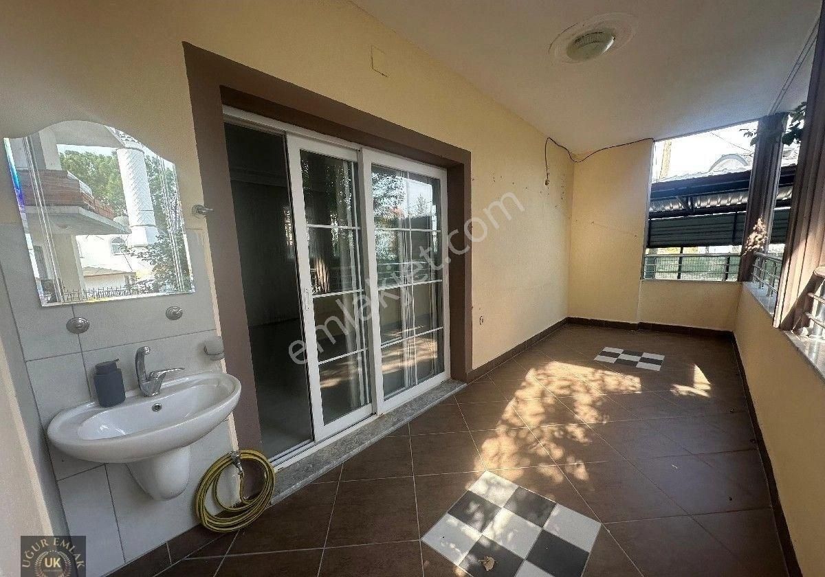 Uğur'dan Seydikemer Könteşte Komple Satılık Bina - Görsel 7