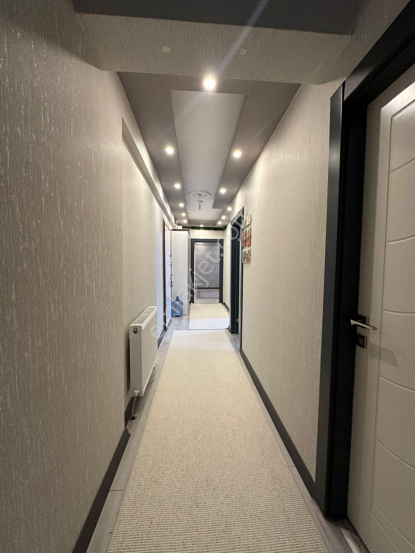 Başpınar'da Full Yapılı Çok Katlı Binada 3+1 2.katta Satılık Daire !! - Görsel 23