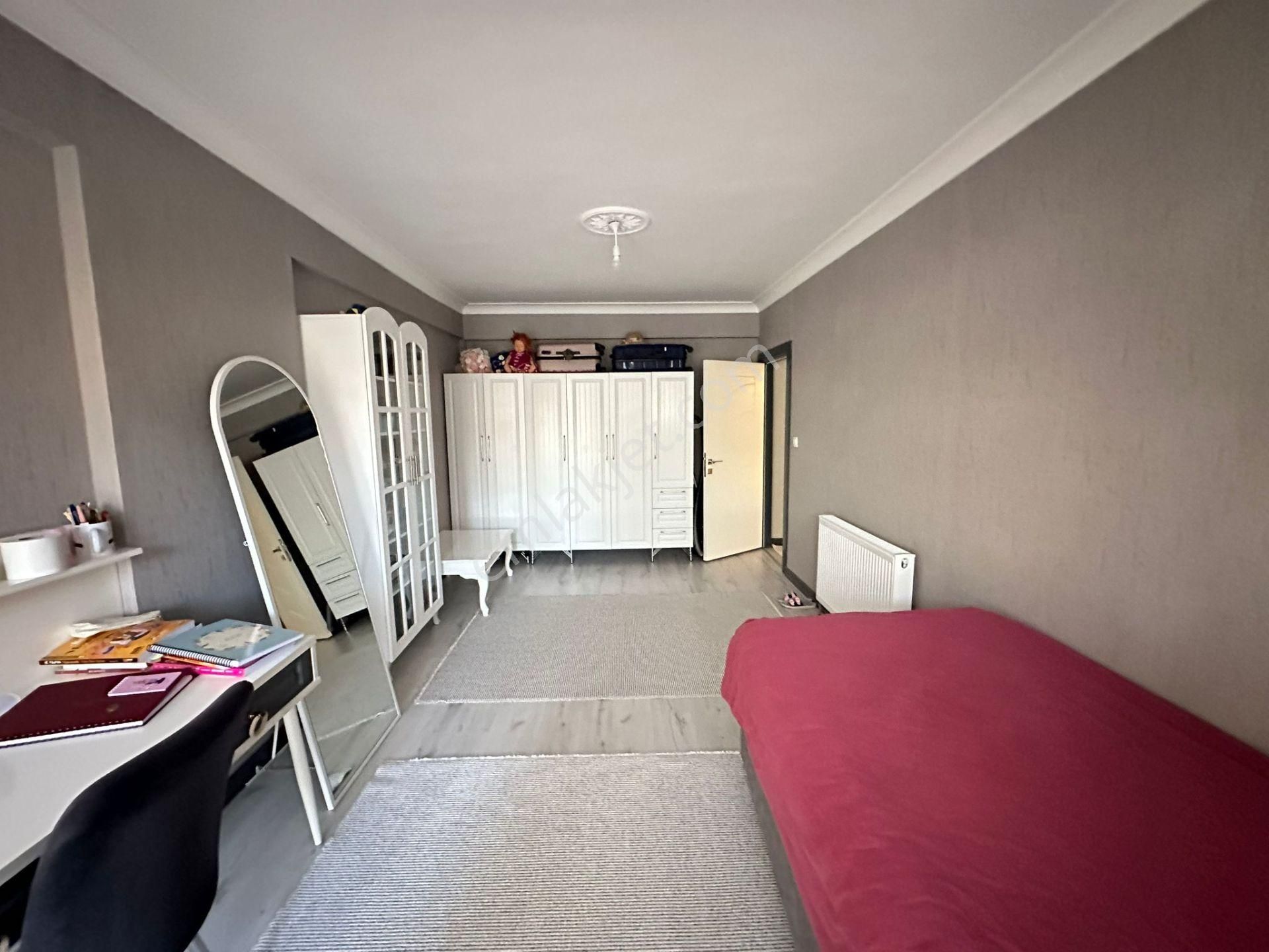 Başpınar'da Full Yapılı Çok Katlı Binada 3+1 2.katta Satılık Daire !! - Görsel 11