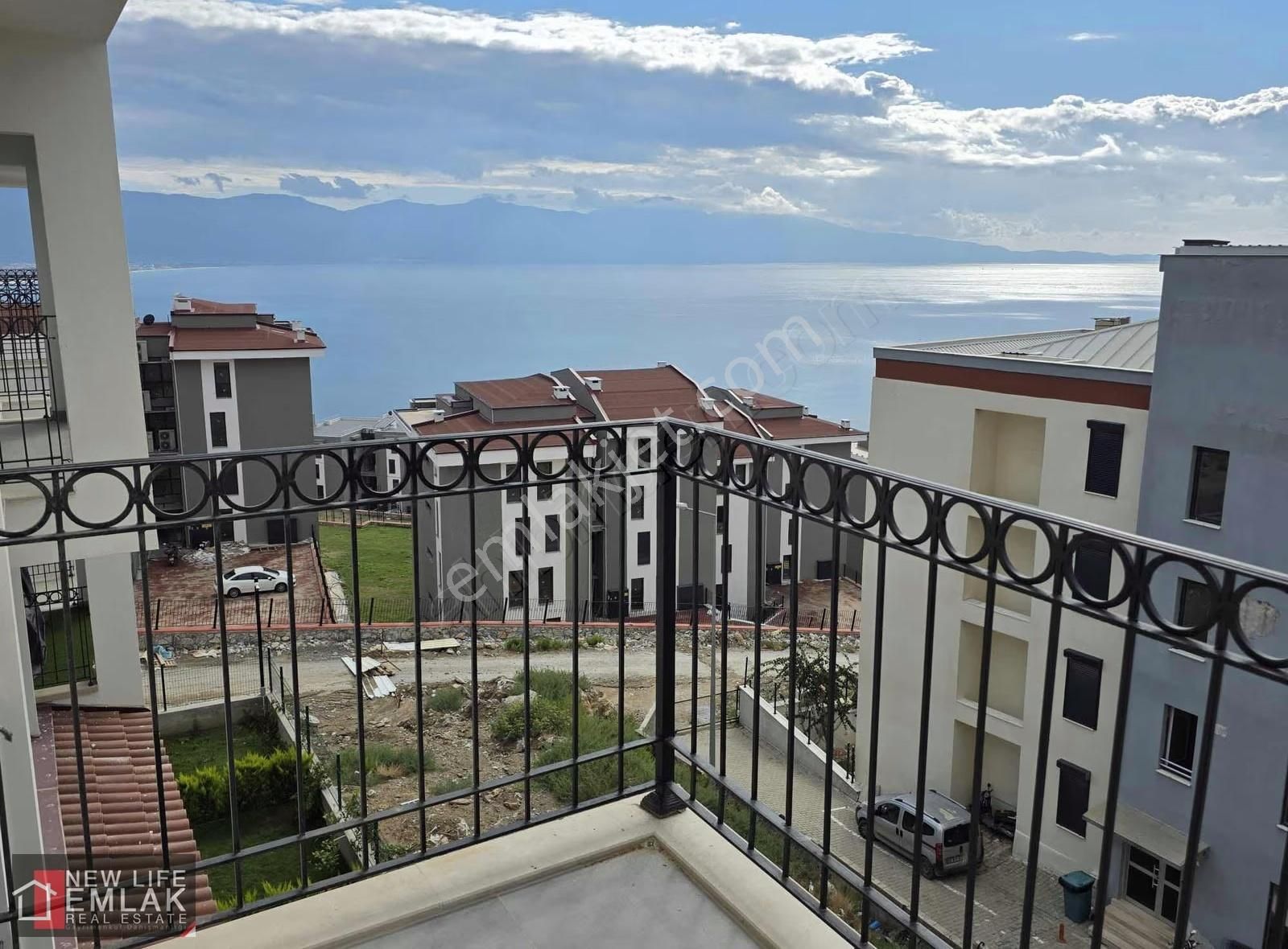 Kuşadası Panoramik Deniz Manzaralı Daire - Görsel 19