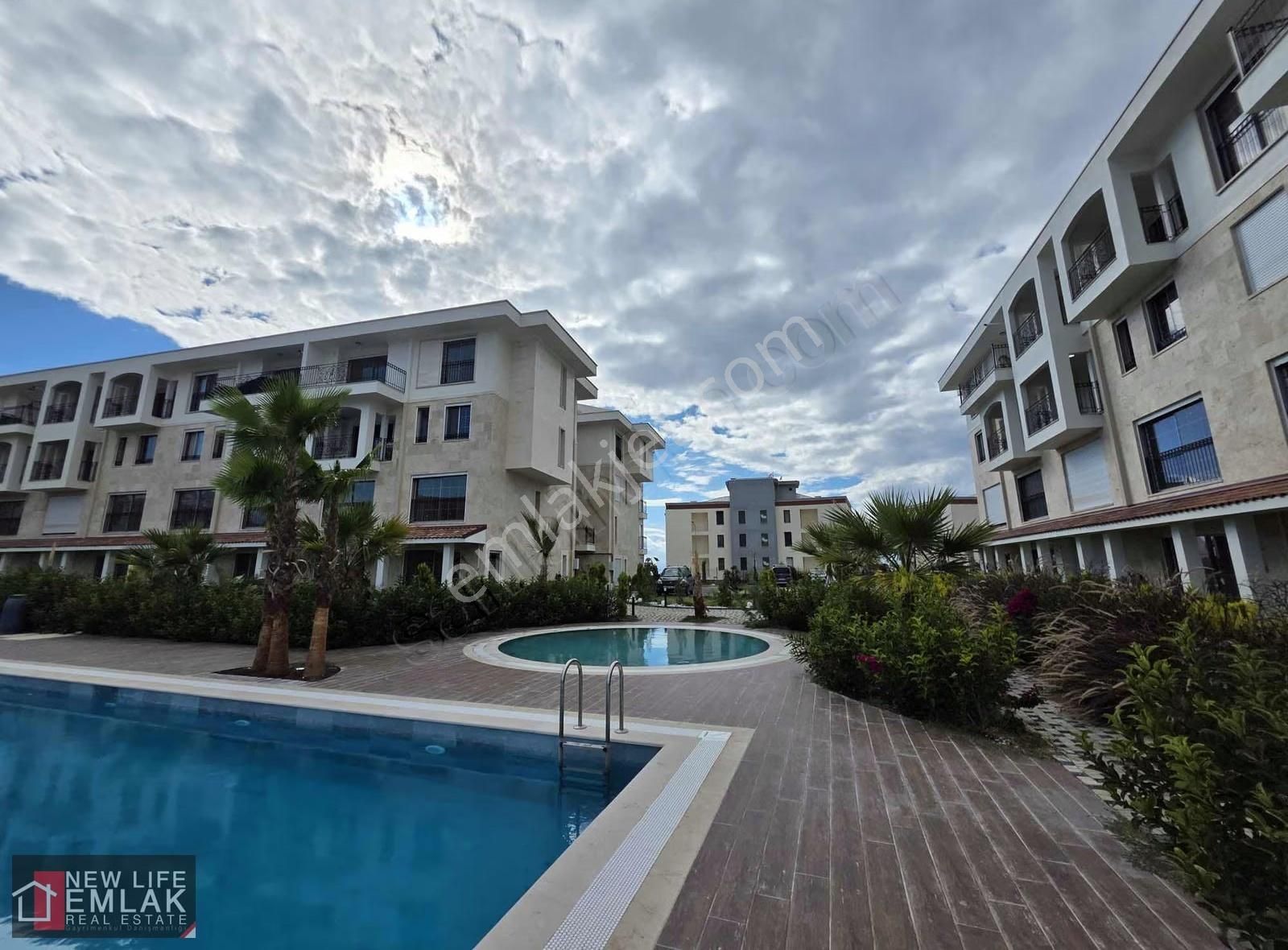 Kuşadası Panoramik Deniz Manzaralı Daire