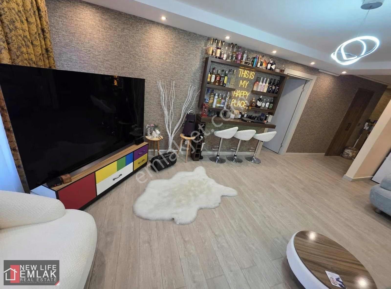 Kuşadası Merkezde 3+1 Bahçeli Satılık Daire - Görsel 17