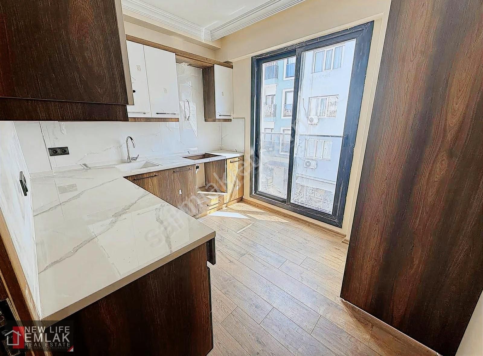 Kuşadası Merkezde Sıfır Bina Uygun Fiyatlı Satılık Daire - Görsel 18