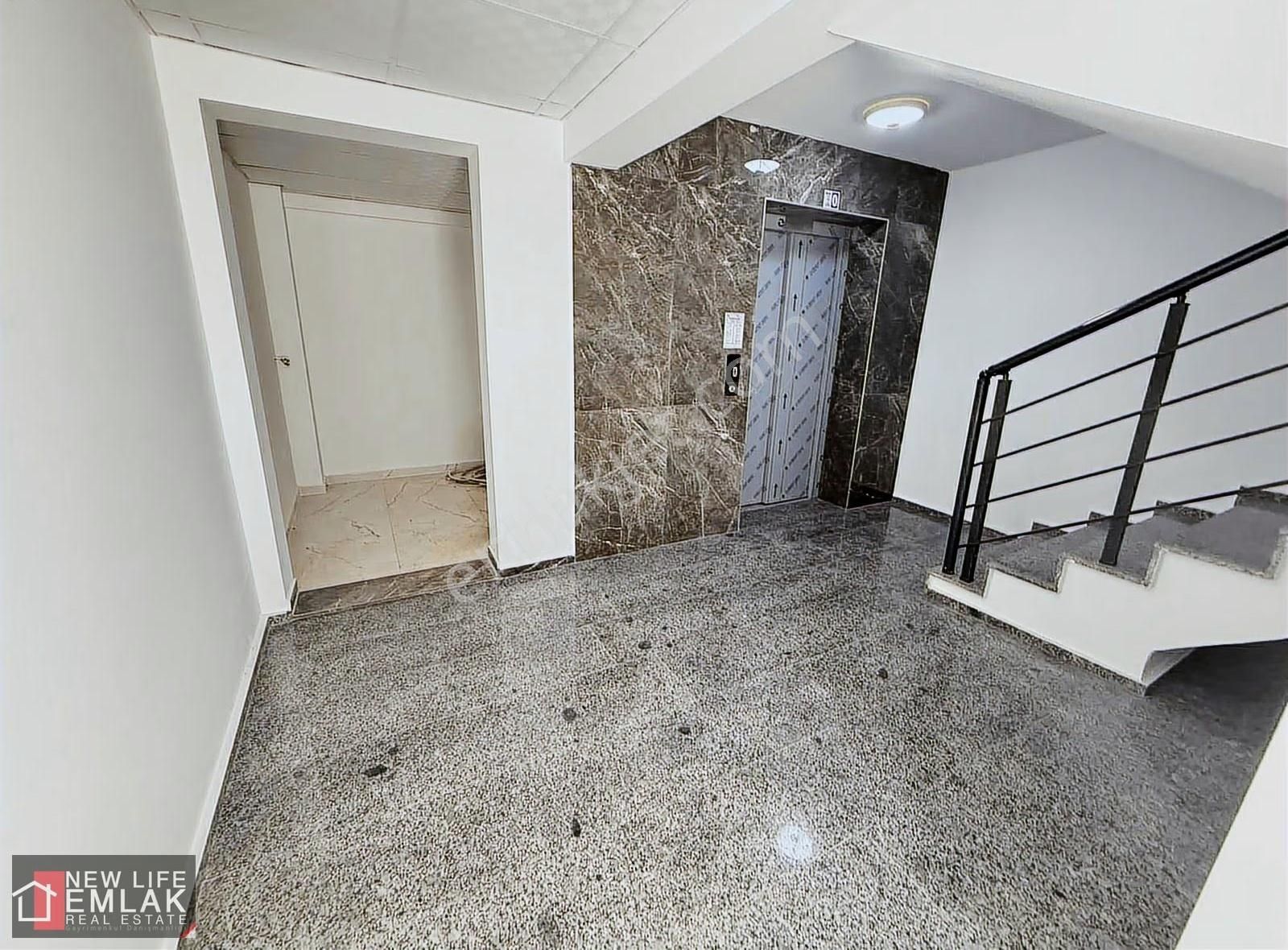 Kuşadası Merkezde Sıfır Bina Uygun Fiyatlı Satılık Daire - Görsel 7