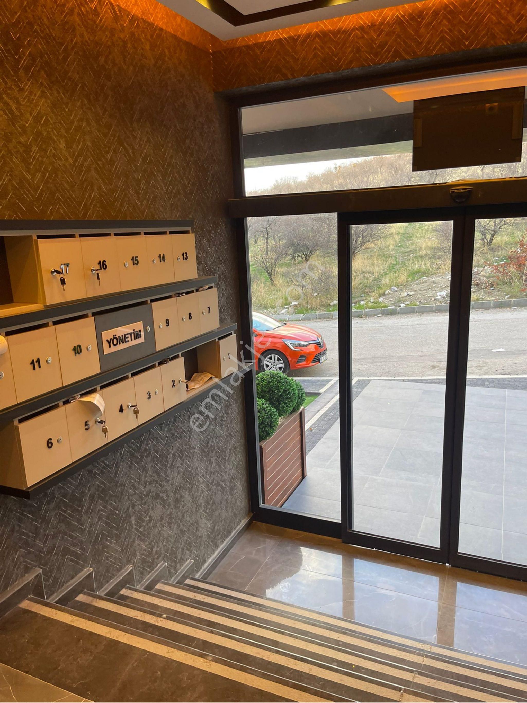 Atanora Vadi’den Kırkkonaklar Yeni Binada Satılık 1+1 Lüks Daire - Görsel 18