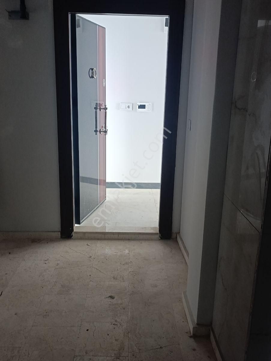 İnegöl Cerrah Ta Asansörlü 2+1 Satılık Köşe Daire - Görsel 20