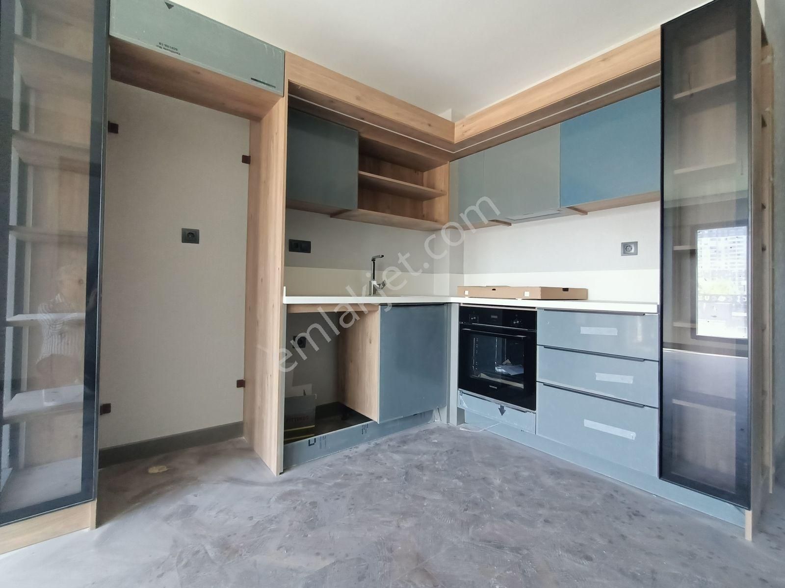 Ap İst Port'ta Yaşam Başladı! Tükenmeden Yerinizi Alın!