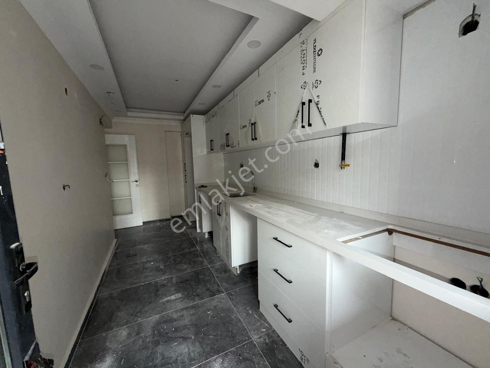 İstanbul House'dan Sivayuşpaşa Mah. 3+1 Sıfır Ara Kat Daire - Görsel 7