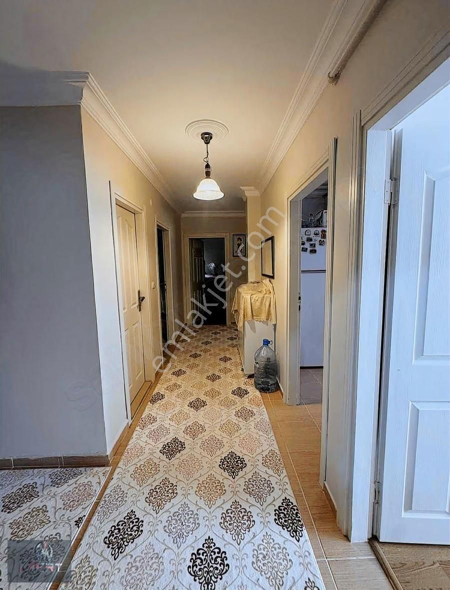 Çekmeköy Hamidiye De İskanlı 3+1 Ara Kat Geniş Daire - Görsel 6