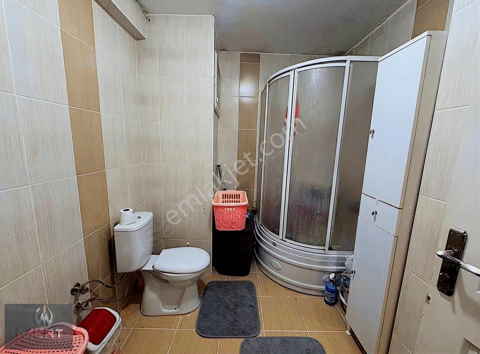 Çekmeköy Hamidiye De İskanlı 3+1 Ara Kat Geniş Daire - Görsel 15