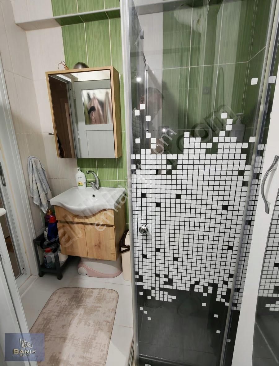 Barış Gayrimenkul'den Karaağaç'ta Ara Kat Bakımlı 2+1 Daire. - Görsel 2