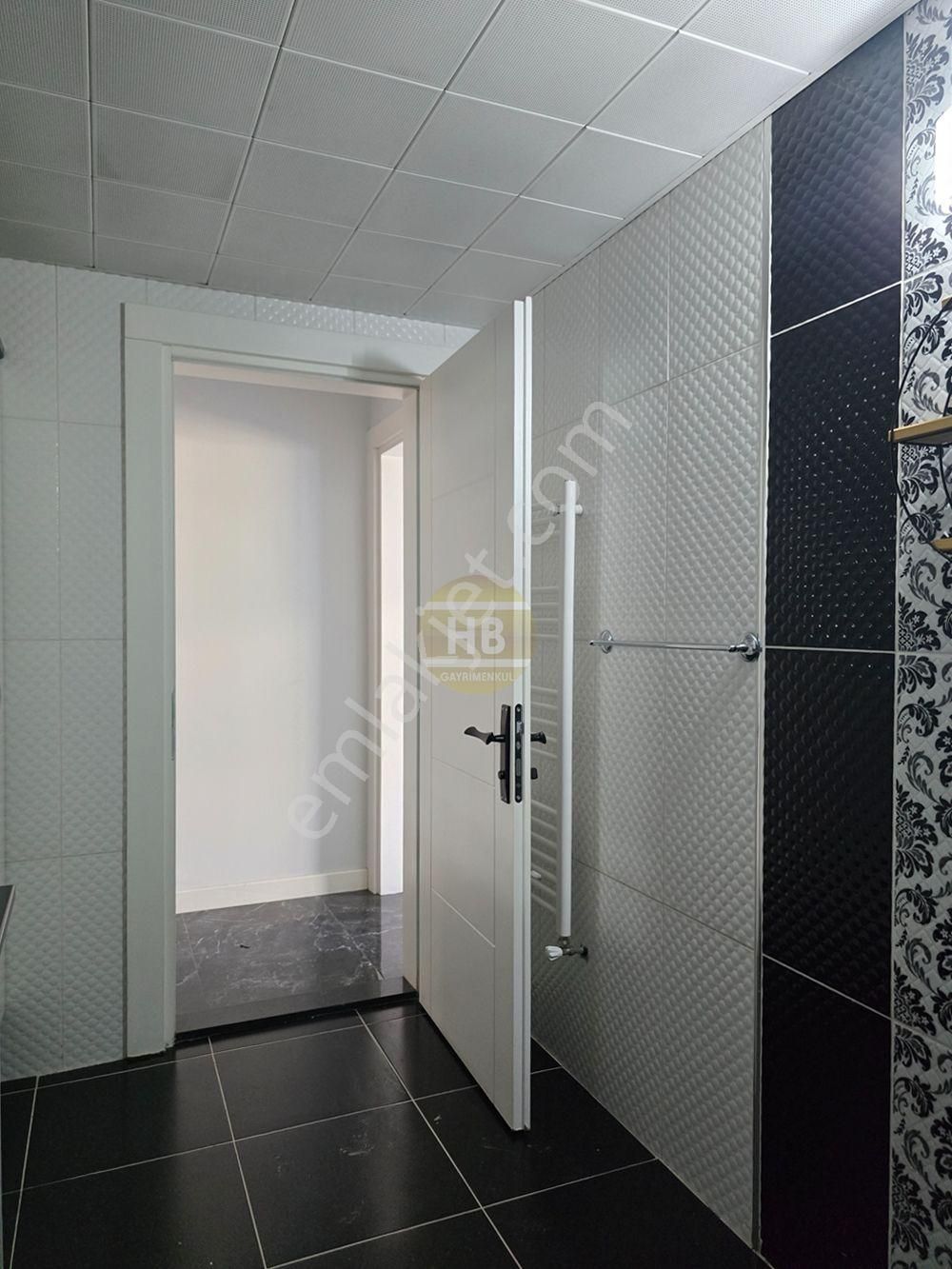 Hb'den 3+1 Satılık Daire, Site İçinde Mükemmel Manzaralı, Arakat Geniş Ve Ferah - Görsel 24