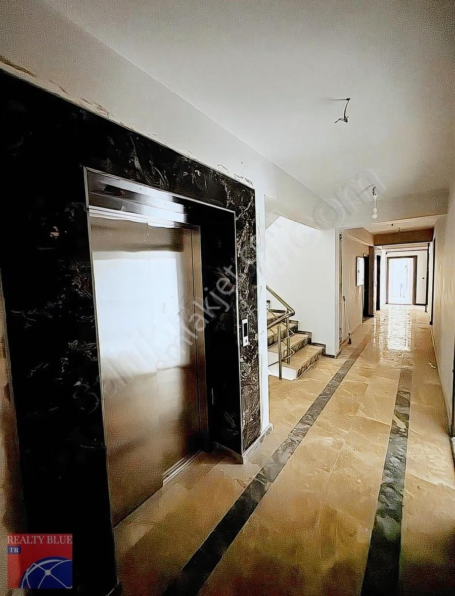 Sultanbeyli Akşemsettin Mah. Viaport Havalimanı Komşu 3+1 Arakat - Görsel 12