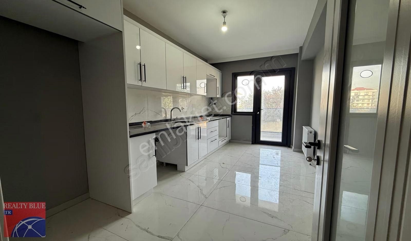 Sultanbeyli Akşemsettin Mah. Viaport Havalimanı Komşu 3+1 Arakat - Görsel 15