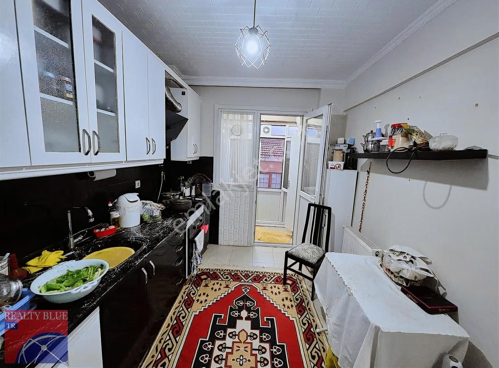 İstinye(çarşı)_satılık(3+1) Ara Kat/boğazın Yanıbaşı 150 M. - Görsel 7