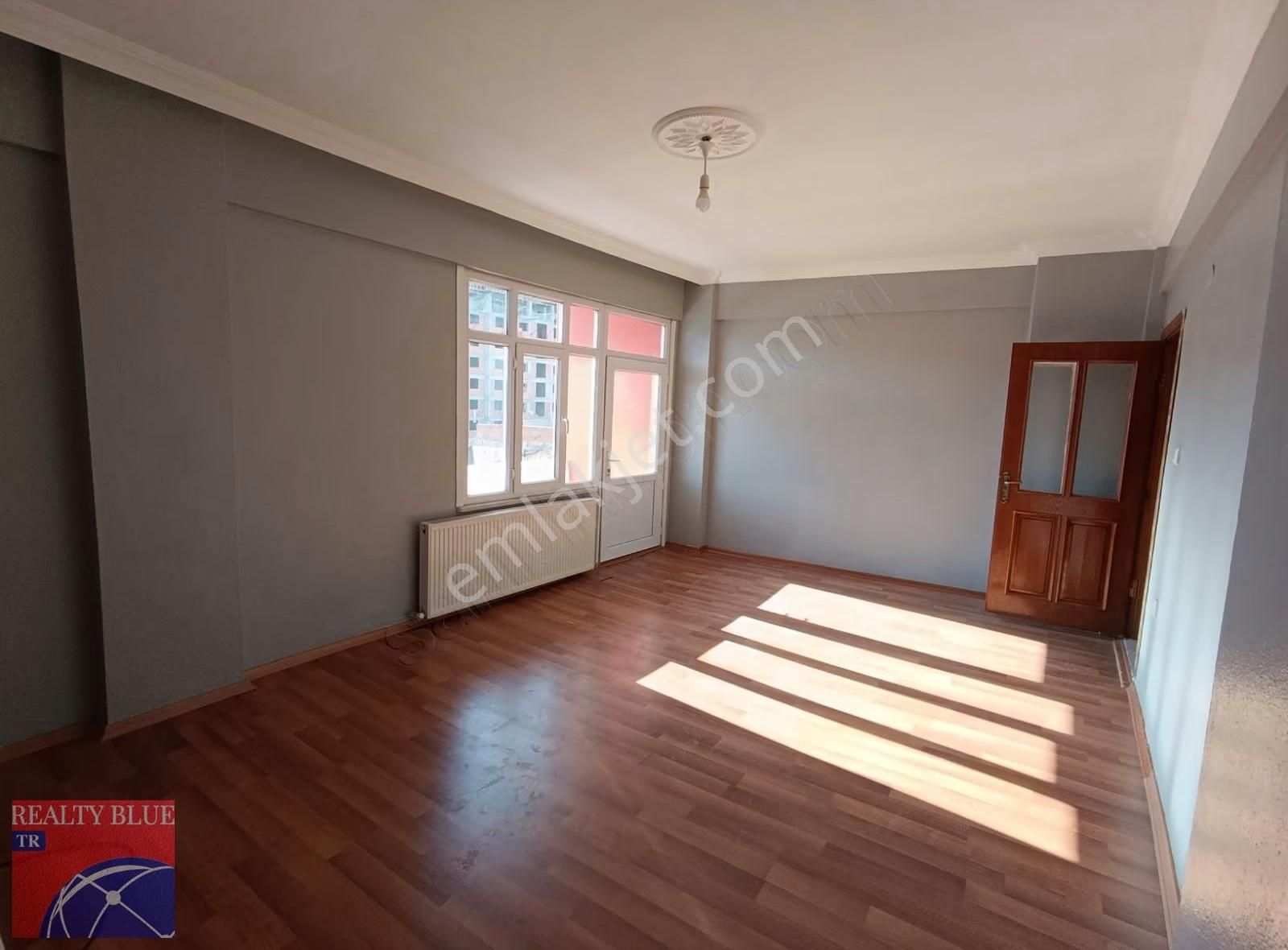 Sultanbeyli Mimar Sinan Mahallesinde 2+1 Geniş Kiralık Daire!!! - Görsel 8