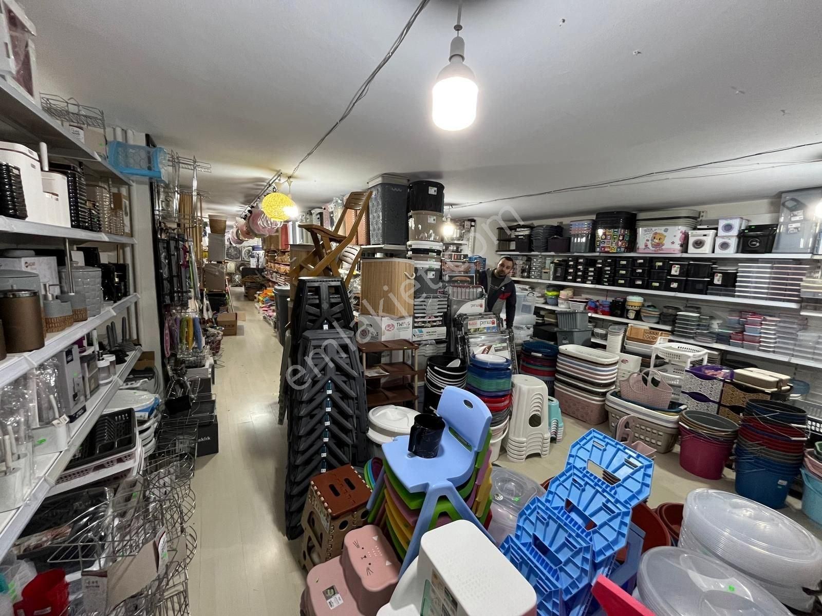 Grv Emlaktan Gop Ordu Caddesinde Satılık Asmakatlı 240 M2 Dükkan - Görsel 7