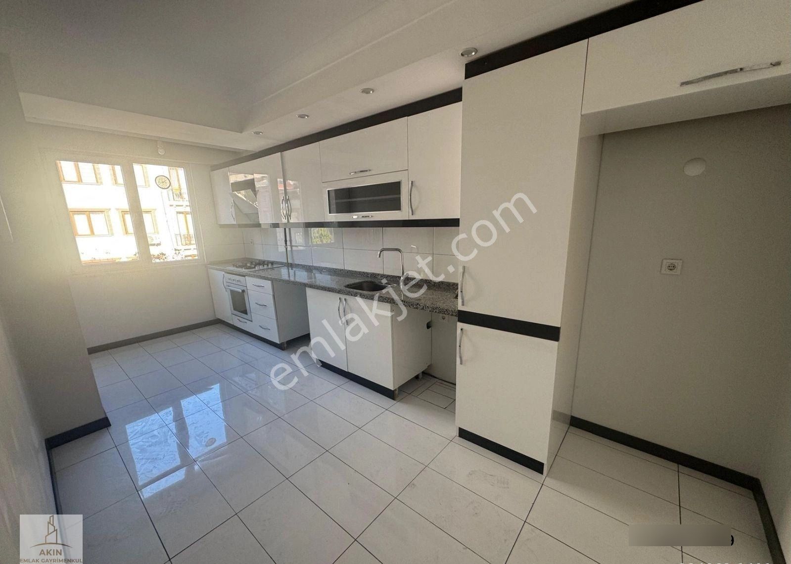 Beylikdüzü Yakupluda Satılık Lüks Sıfır 3+1 Daire - Görsel 15