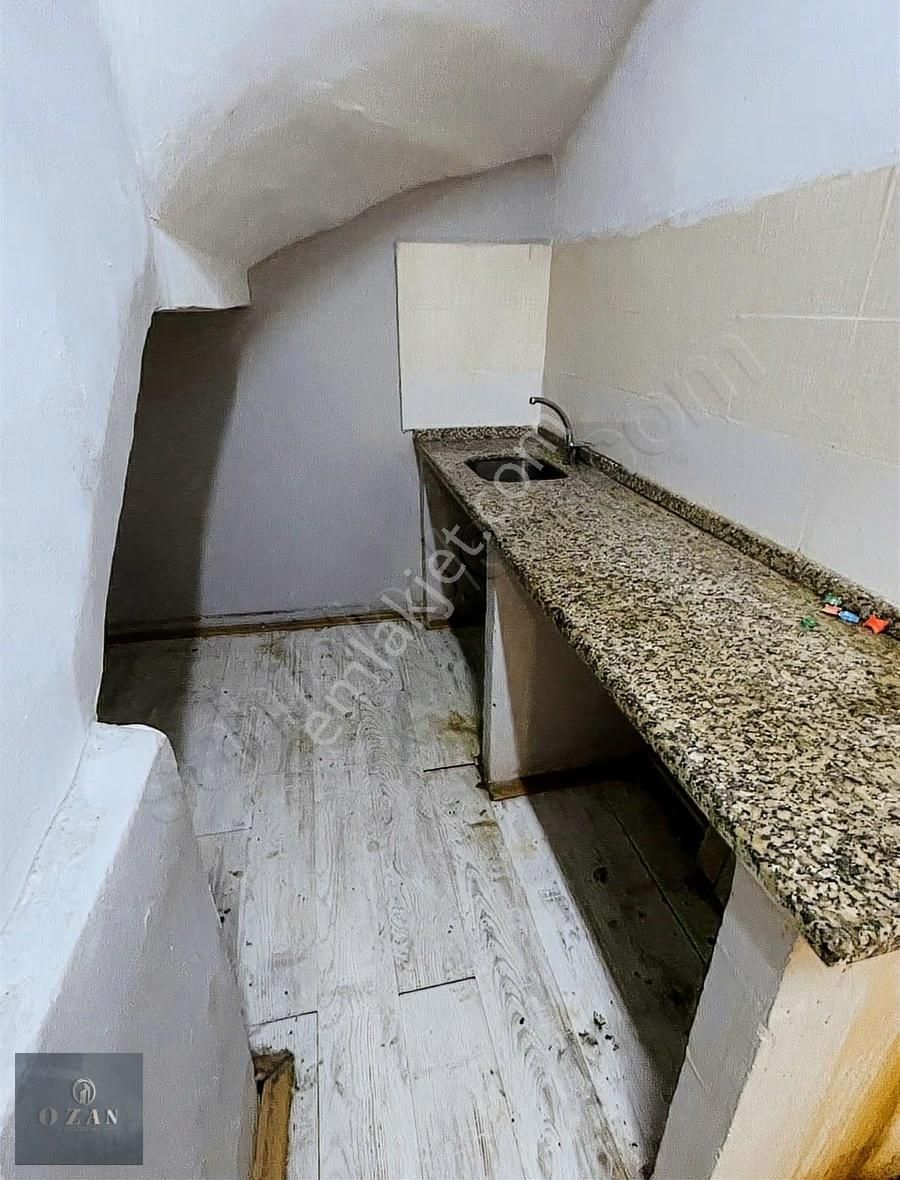 Sefaköy Merkezde Cadde Üzeri 450m2 2 Katlı Bodrum Dükkan - Görsel 23