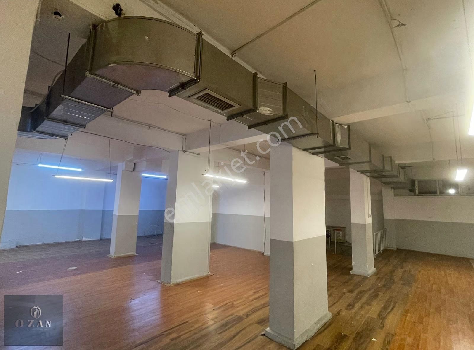 Sefaköy Merkezde Cadde Üzeri 450m2 2 Katlı Bodrum Dükkan - Görsel 19