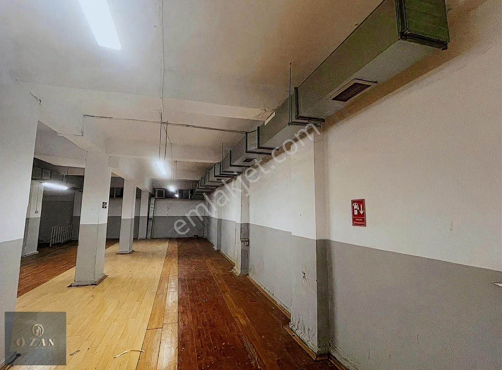 Sefaköy Merkezde Cadde Üzeri 450m2 2 Katlı Bodrum Dükkan - Görsel 20