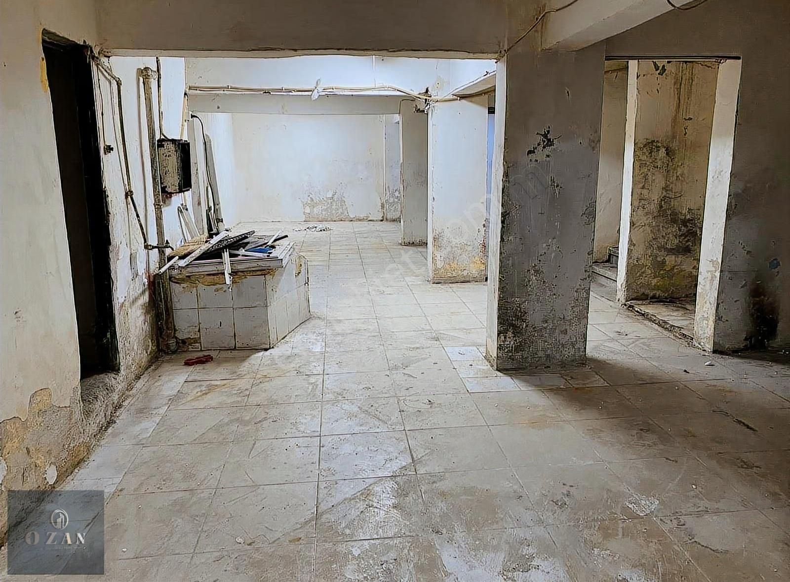 Sefaköy Merkezde Cadde Üzeri 450m2 2 Katlı Bodrum Dükkan - Görsel 25