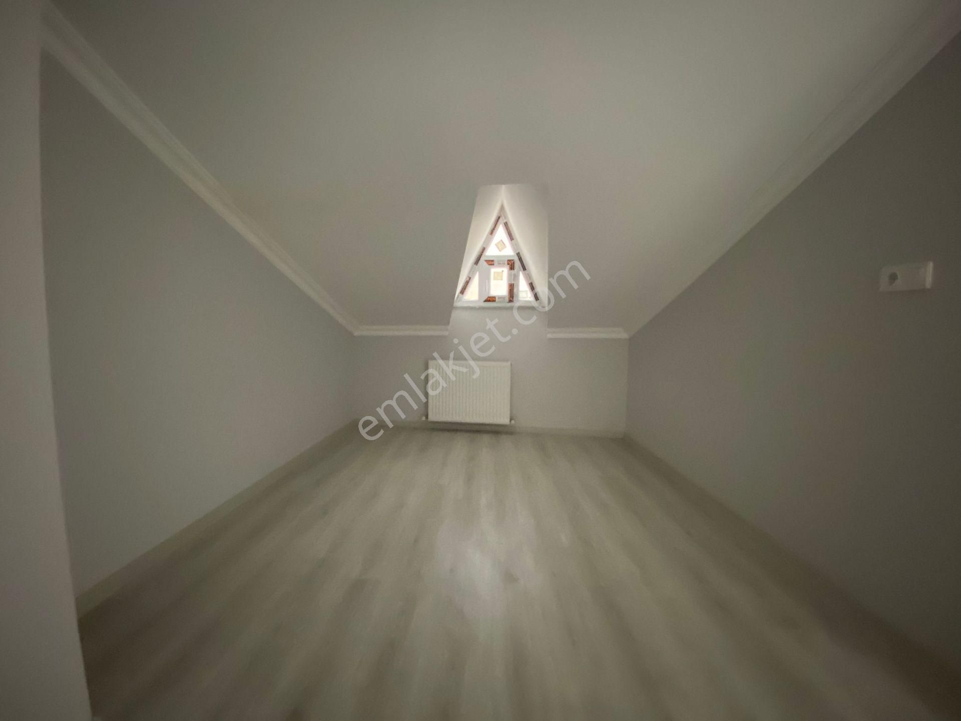 Yüzyıl Mah Türkiye Emlak 3+2 Kredili 160m2 3.kat Dublex Kod 2488 - Görsel 18