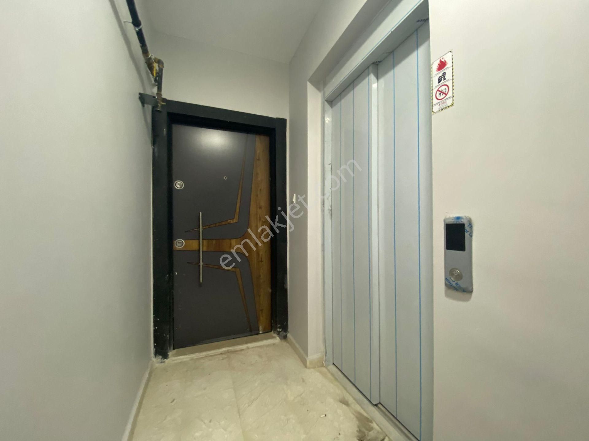 Yüzyıl Mah Türkiye Emlak 3+2 Kredili 160m2 3.kat Dublex Kod 2488 - Görsel 22