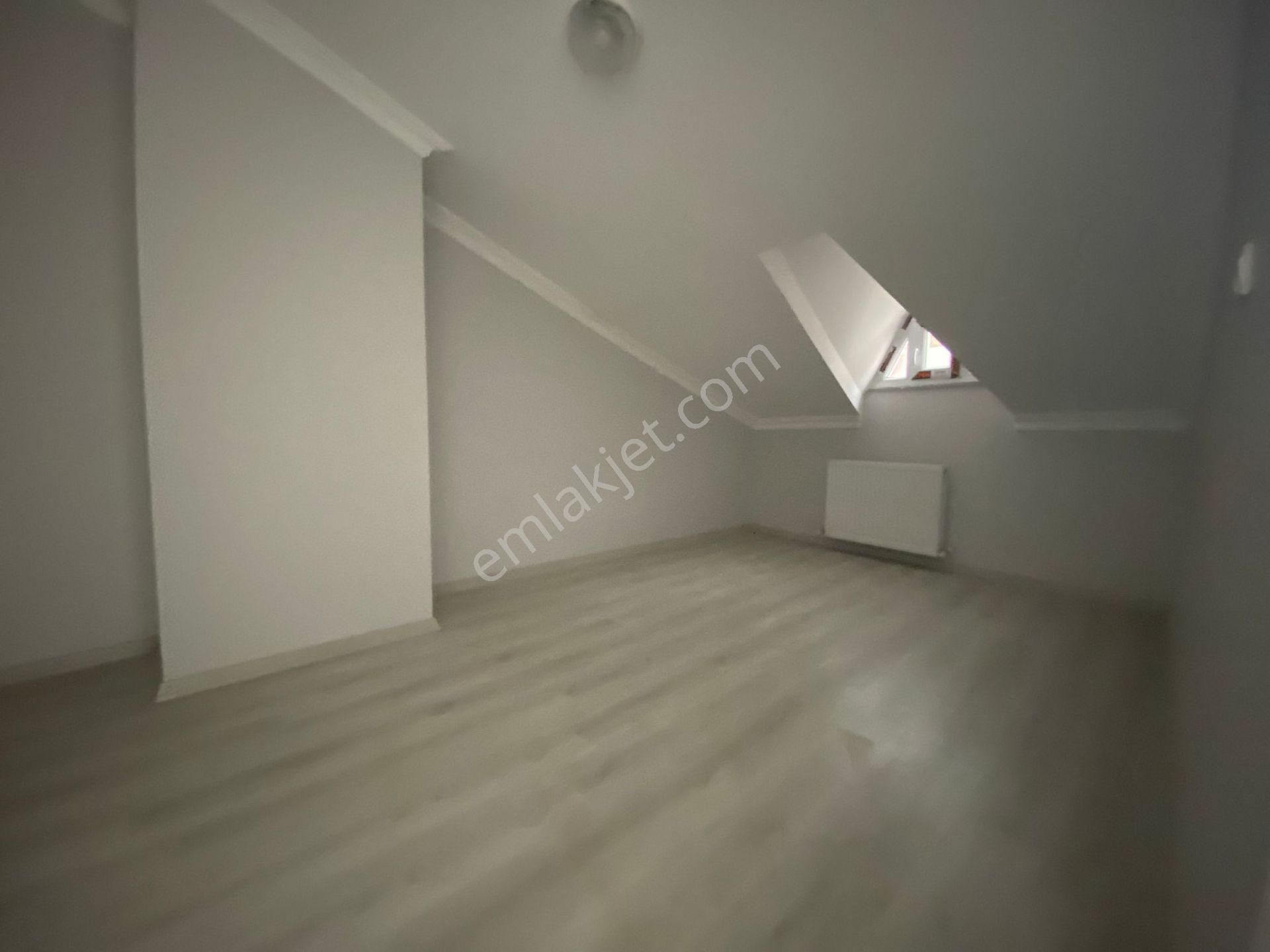 Yüzyıl Mah Türkiye Emlak 3+2 Kredili 160m2 3.kat Dublex Kod 2488 - Görsel 17