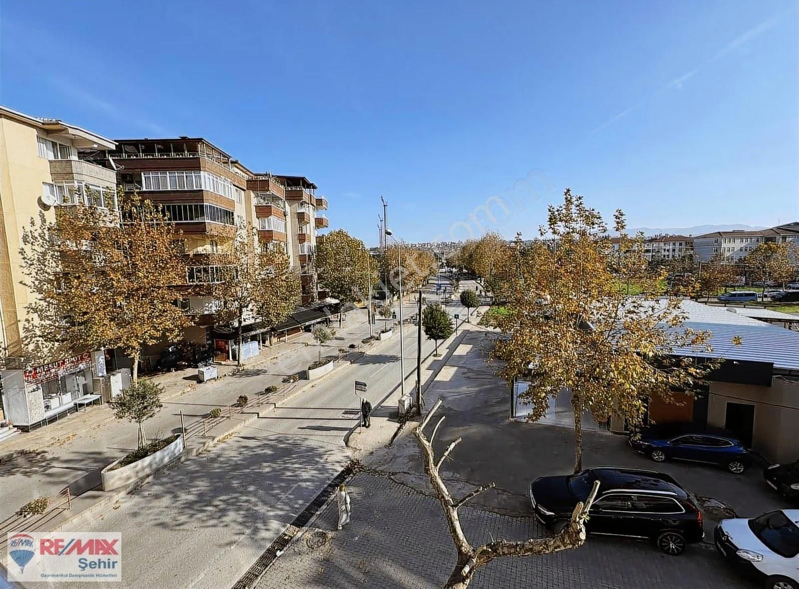 Yalova Bahçelievler Mah. Satılık 150 M² Ara Kat Daire - Görsel 7