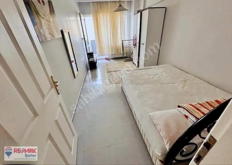 Remax'dan Çınarcık Özenler Sitesinde Eşsiz Deniz Manzaralı Daire - Görsel 7