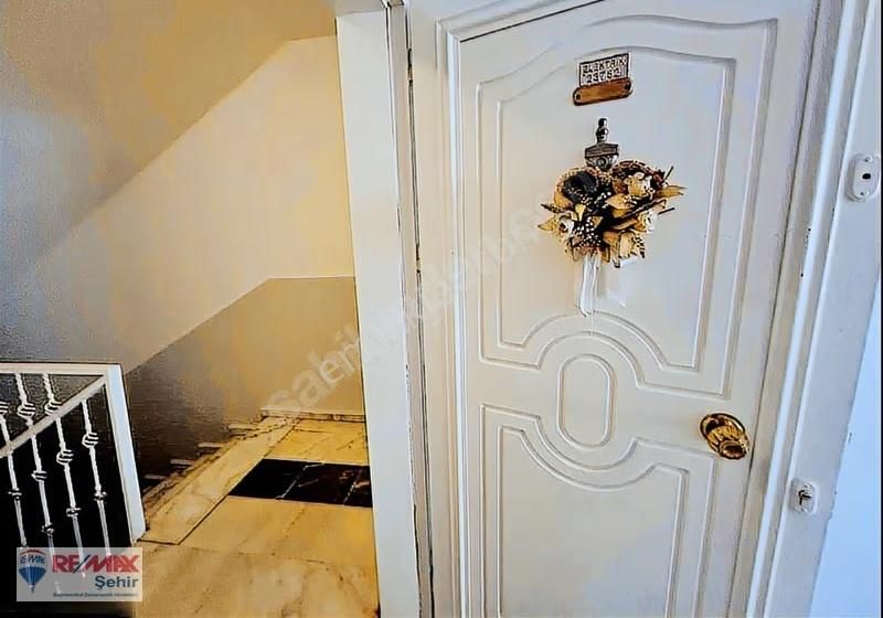Remax'dan Çınarcık Özenler Sitesinde Eşsiz Deniz Manzaralı Daire - Görsel 8