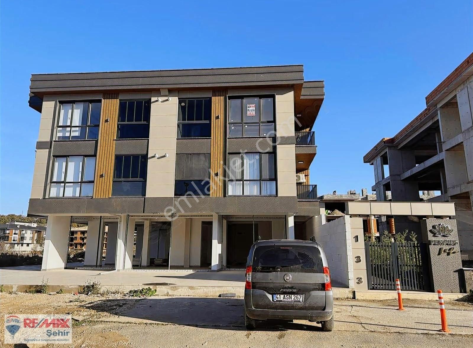 Re/max Şehir'den Yalova Adnan Menderes Mah. Kiralık Daire - Görsel 4