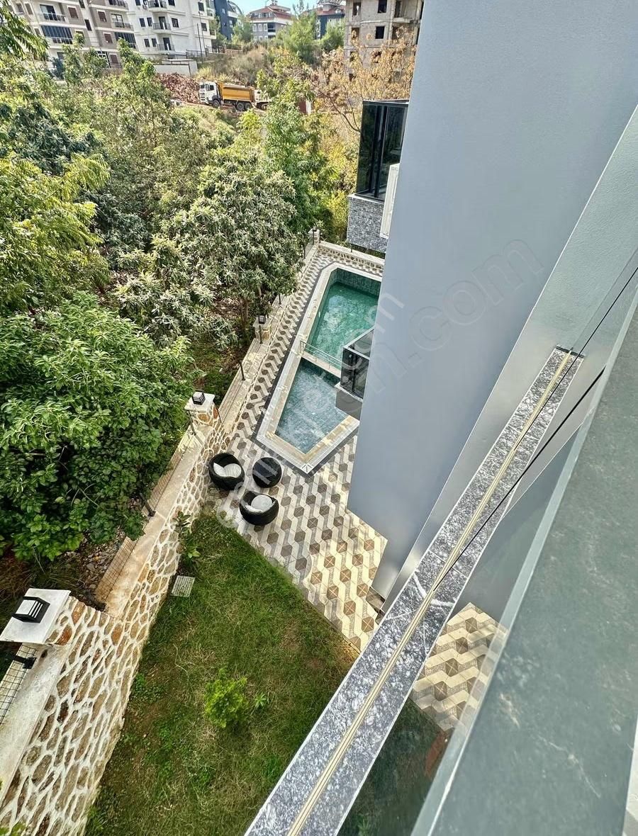 Alanya Obada İskanlı 1+1 Sıfır Daire - Görsel 11