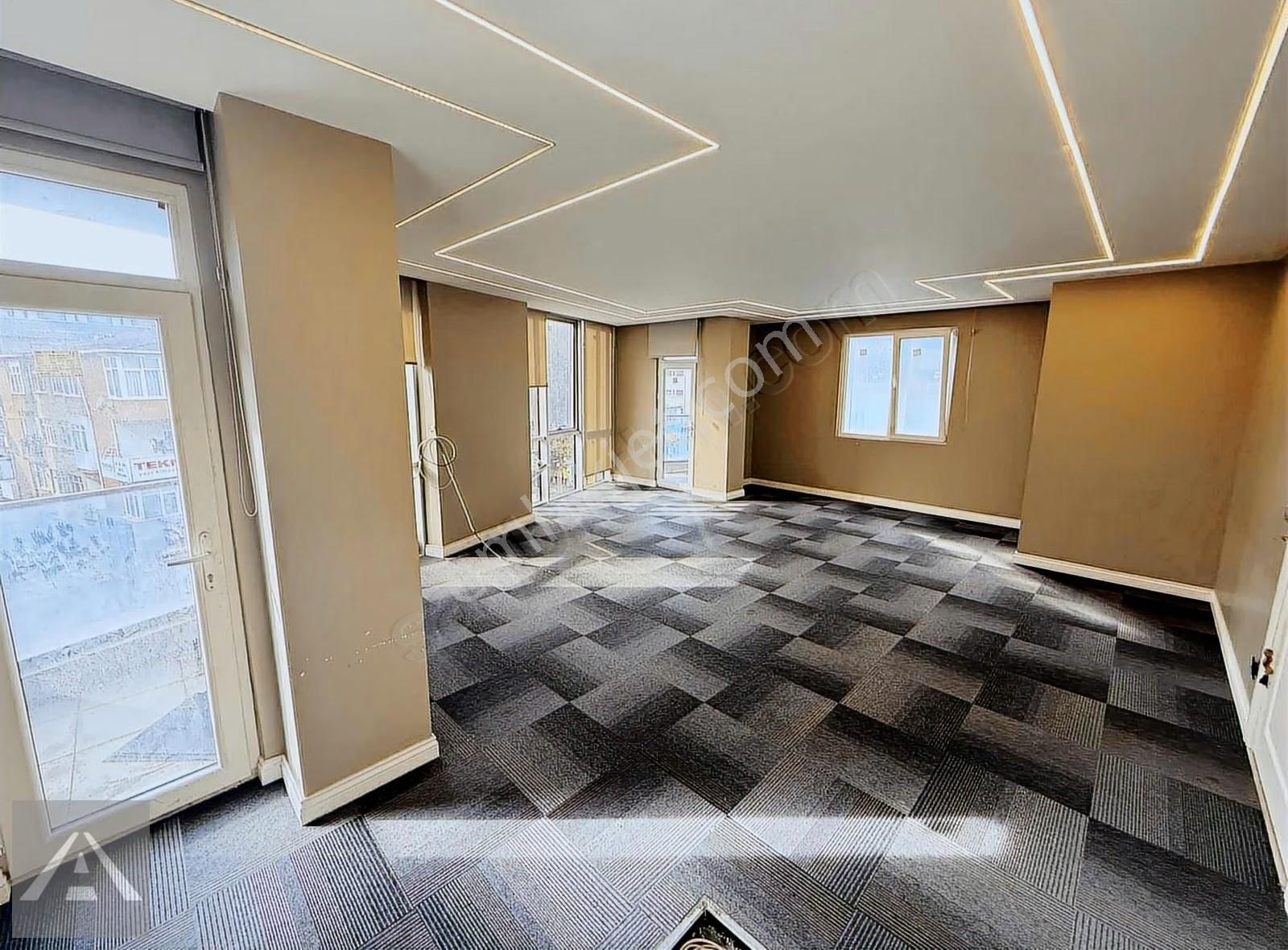 Maltepe Minibüs Yolu Üzerinde Arakat 3+1 Daire - Görsel 35