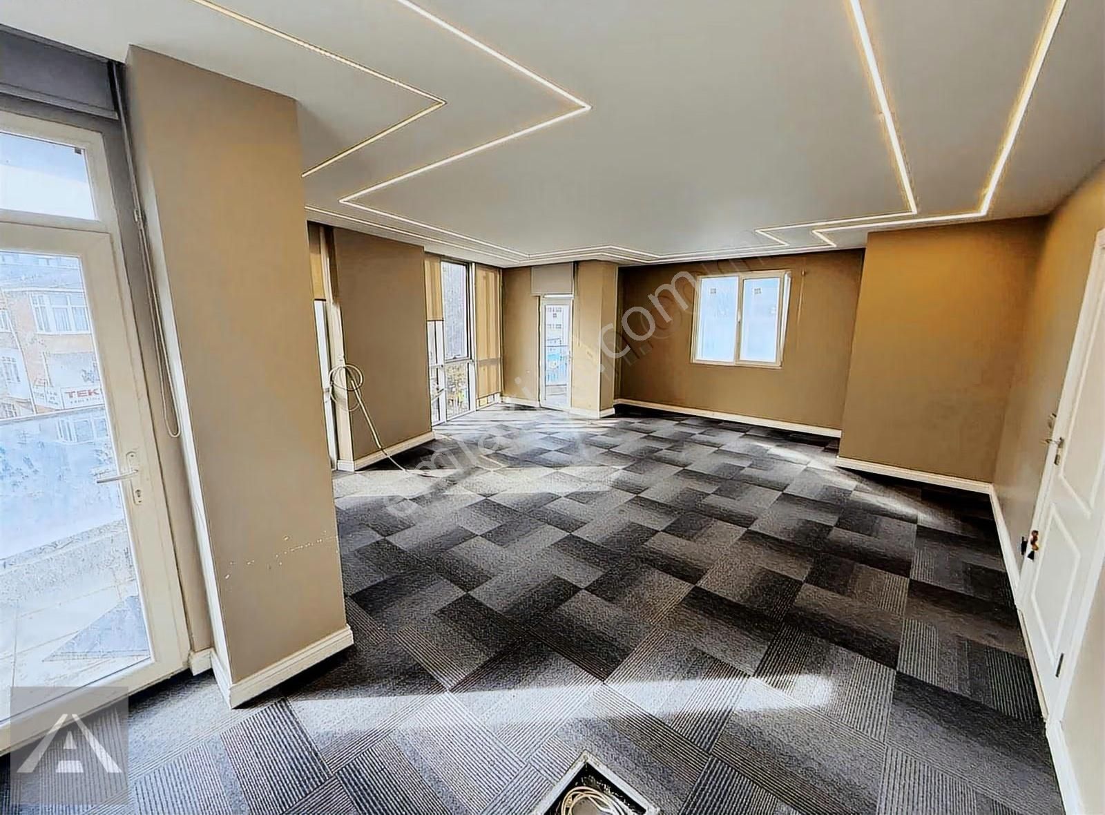 Maltepe Minibüs Yolu Üzerinde Arakat 3+1 Daire - Görsel 21