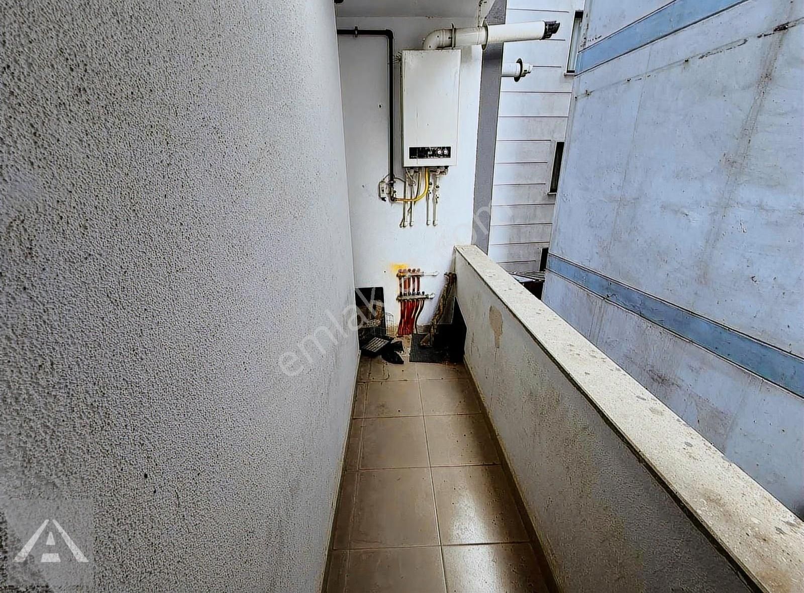 Maltepe Minibüs Yolu Üzerinde Arakat 3+1 Daire - Görsel 30