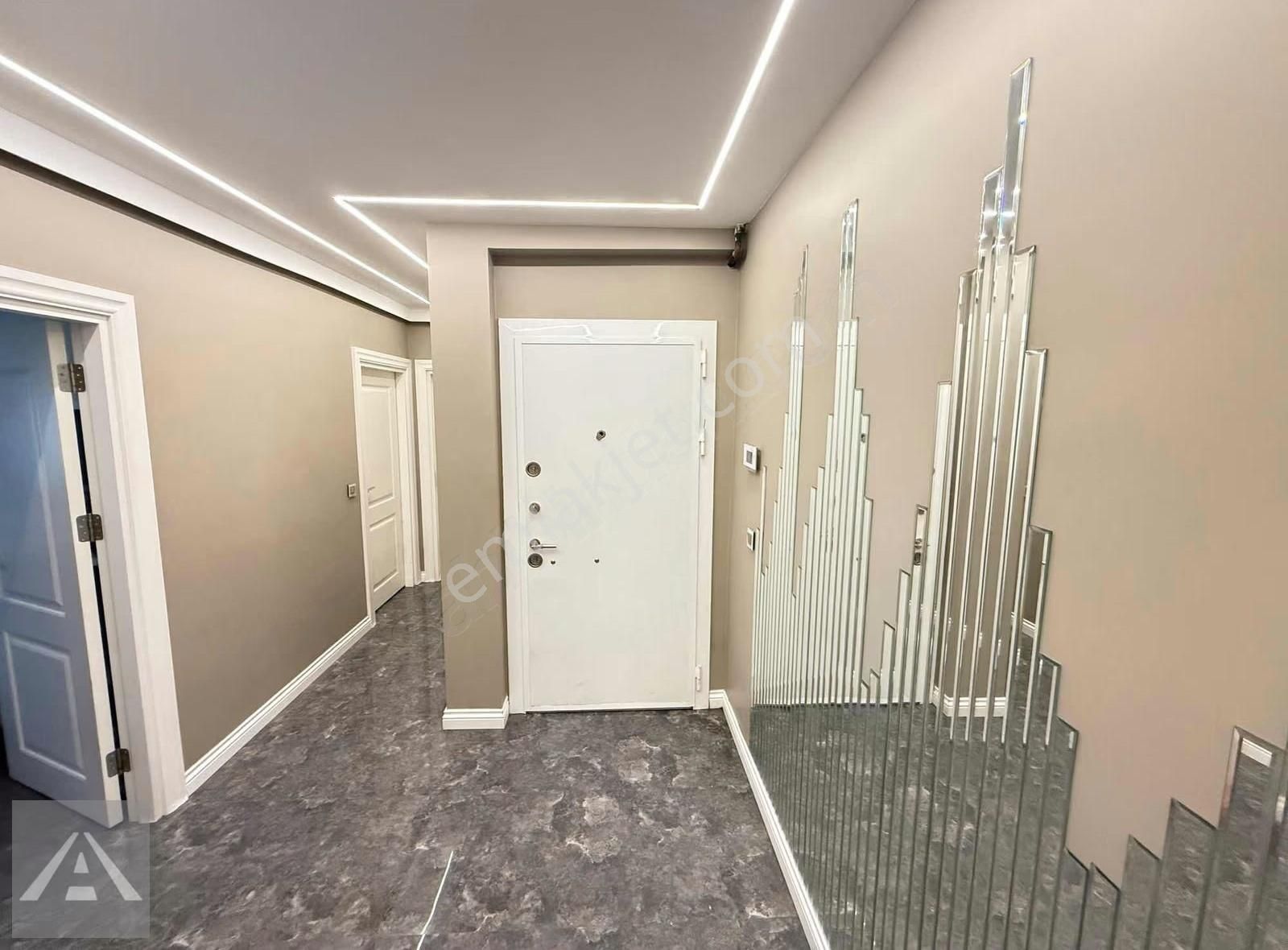 Maltepe Minibüs Yolu Üzerinde Arakat 3+1 Daire - Görsel 31