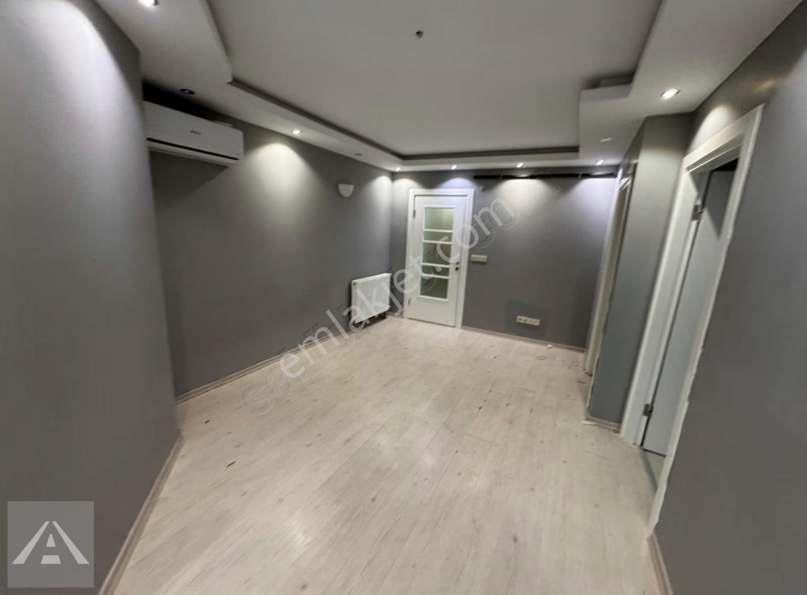 Altıntepede 6 Yıllık Binada Katta Balkonlu Boş Emsalsiz 1+1 - Görsel 14