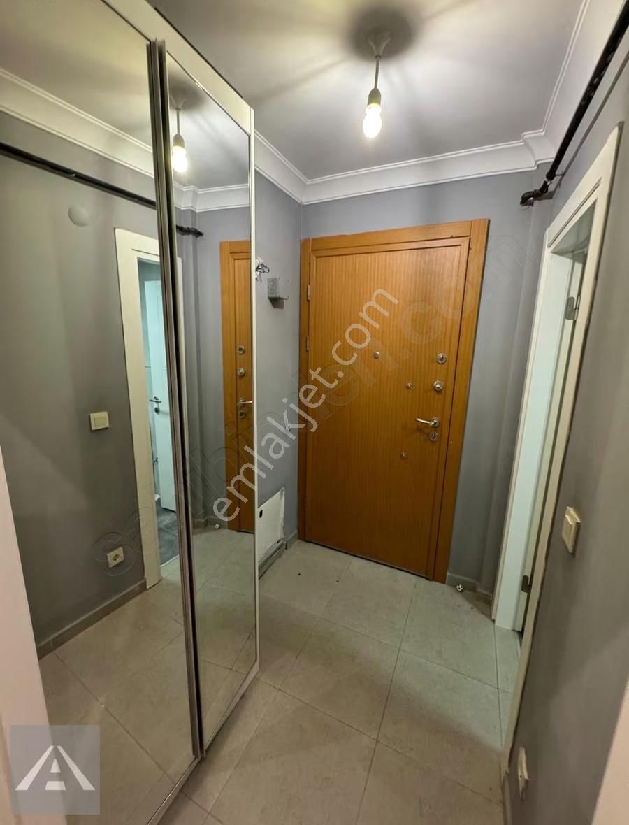 Altıntepede 6 Yıllık Binada Katta Balkonlu Boş Emsalsiz 1+1 - Görsel 28