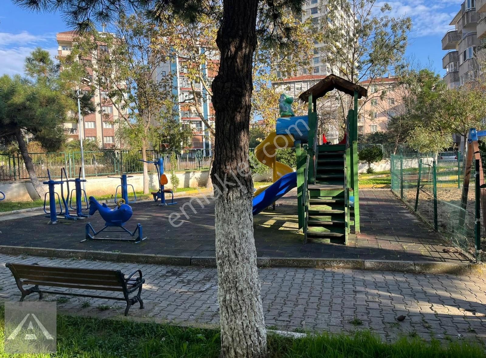 Orhantepe Sahilde Çift Balkonlu Geniş Eşyalı 3+1 - Görsel 23