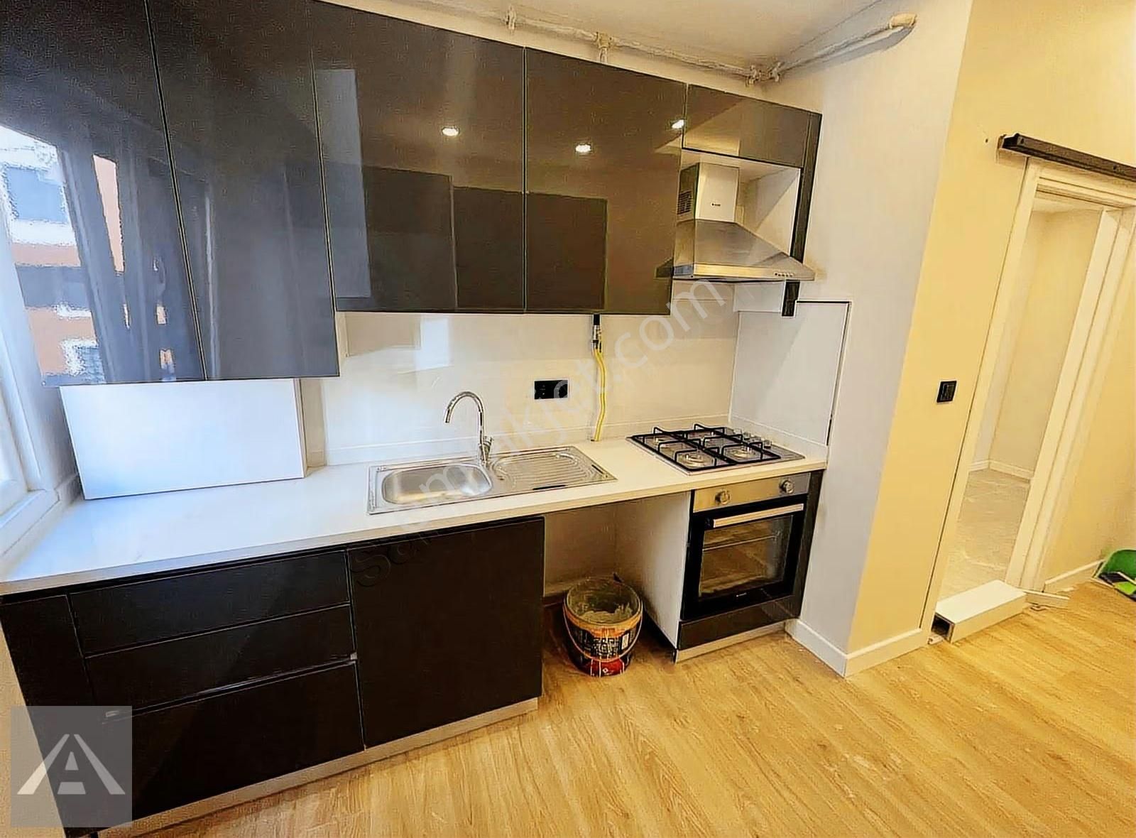 Altıntepe'nin Ulaşıma Kolay Konumunda Ön Cephe Katta 3+1! - Görsel 4