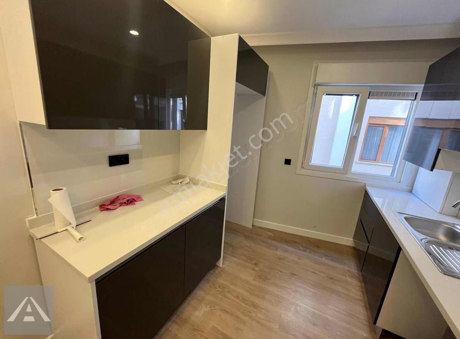 Altıntepe'nin Ulaşıma Kolay Konumunda Ön Cephe Katta 3+1! - Görsel 9