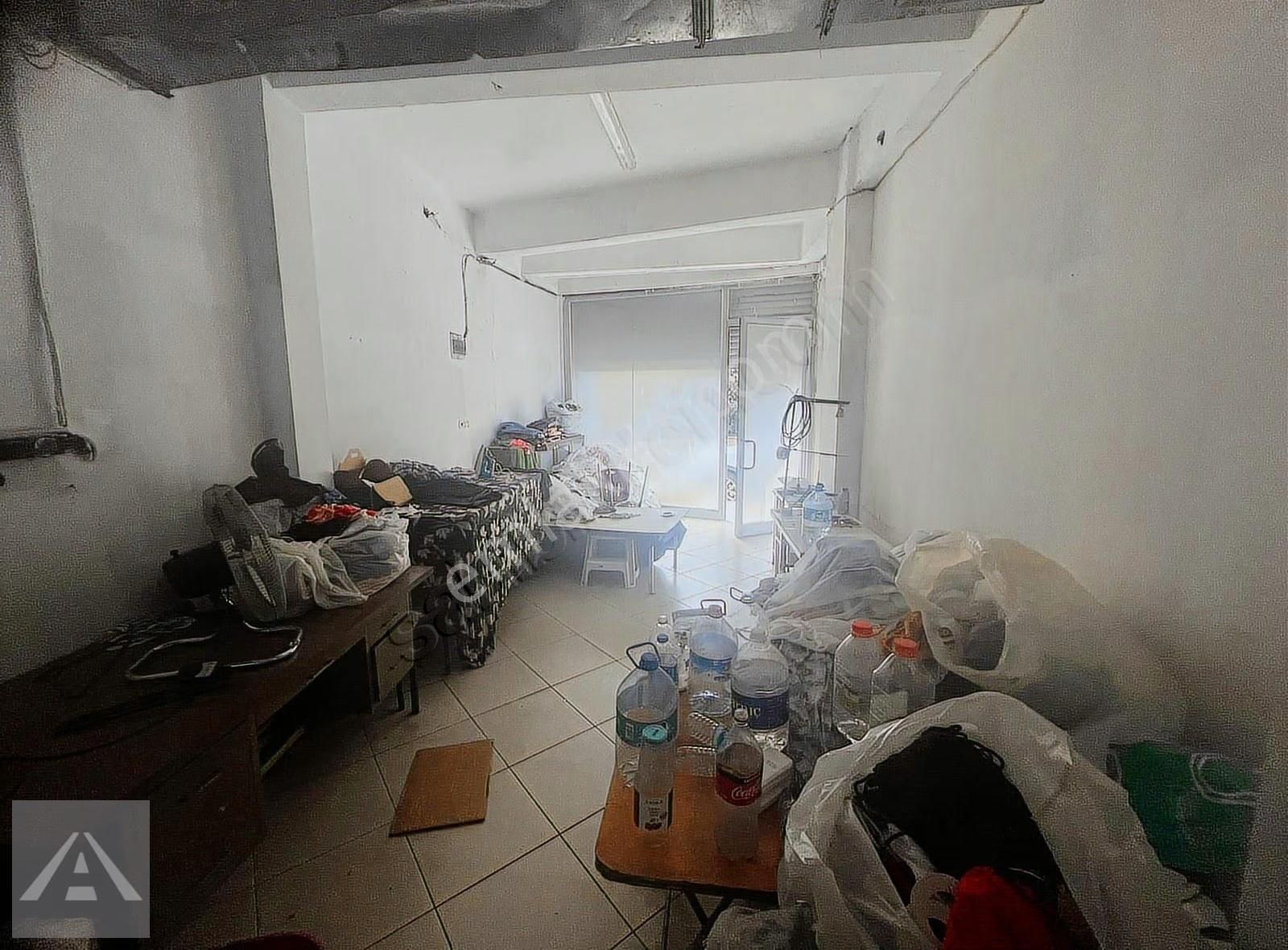 Maltepe Altayçeşme'de Minibüs Yoluna Yakın Düz Ayak 40 M2 Dükkan - Görsel 5