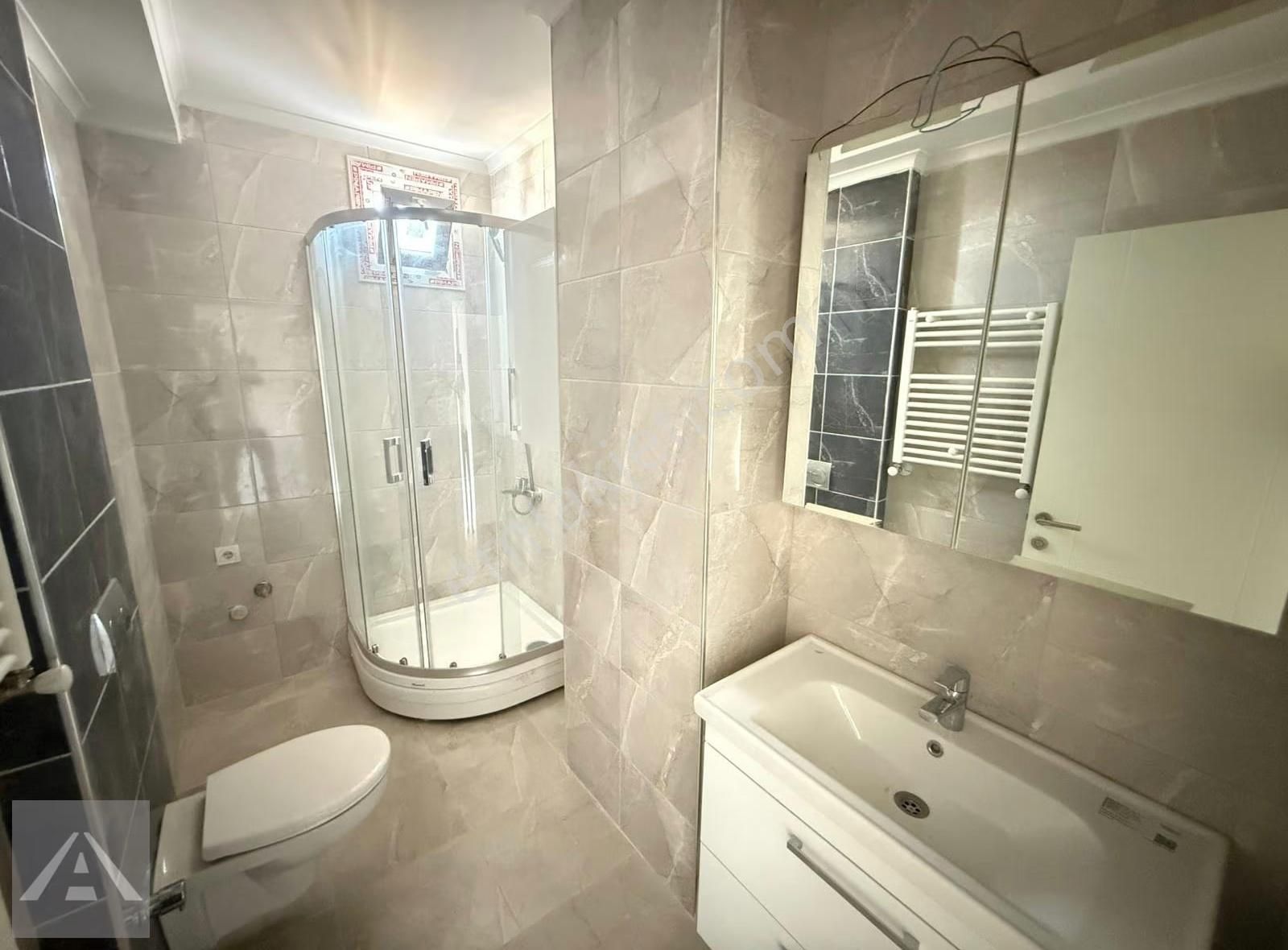 Yalıda Sahile 2. Bina Lebi Derya Deniz Manzaralı 4+2 Dubleks - Görsel 16