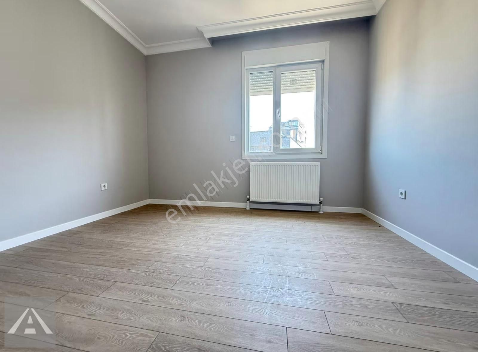 Yalıda Sahile 2. Bina Lebi Derya Deniz Manzaralı 4+2 Dubleks - Görsel 10