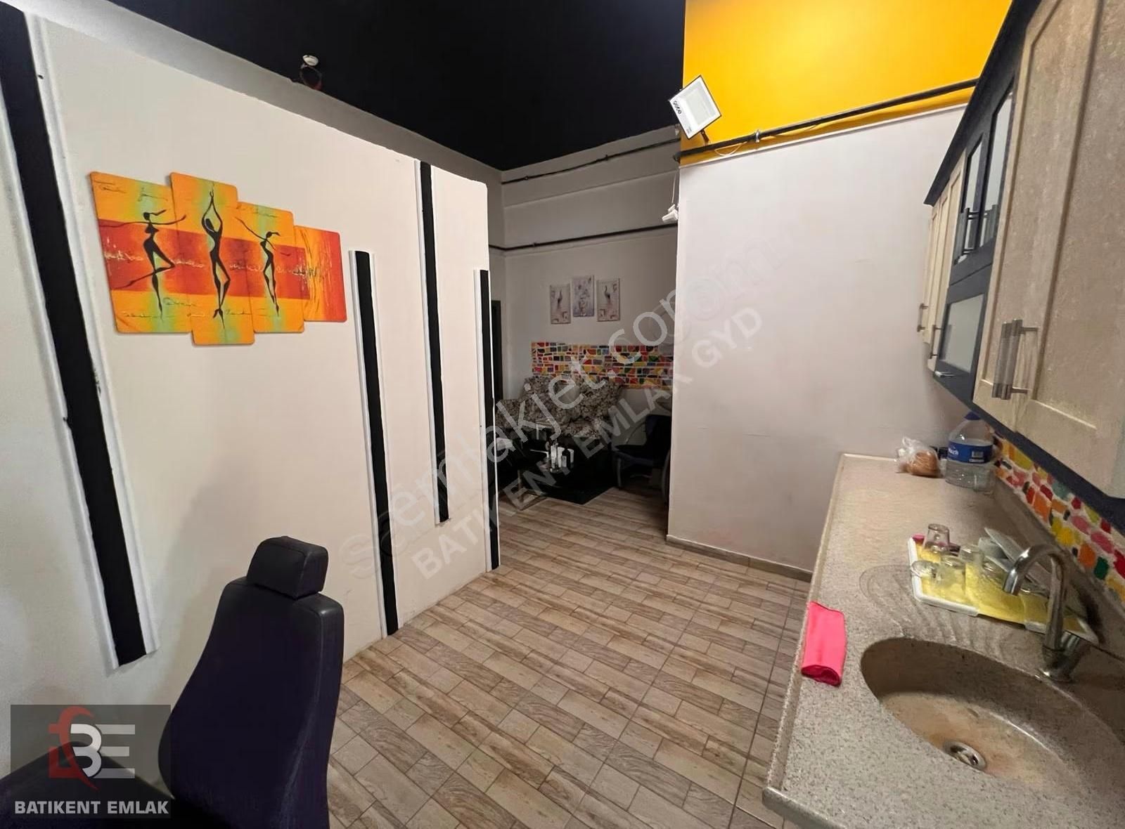 Batıkent Emlak'tan İlkyerleşim Mah Çınar Çarsısı Yapılı Dükkan - Görsel 12