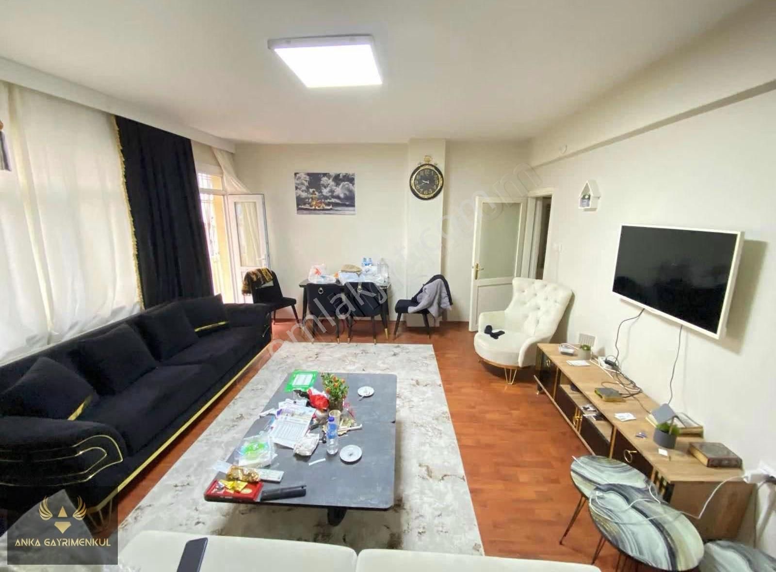 3 + 1 Satılık Daire Kiracı Siz Metrobüs İki Dakka - Görsel 5