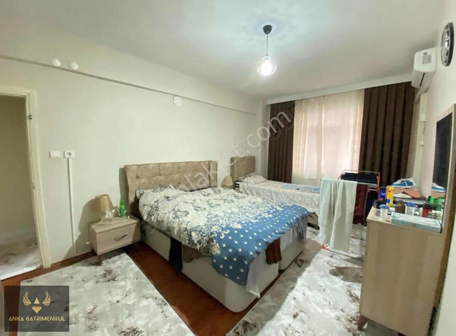 3 + 1 Satılık Daire Kiracı Siz Metrobüs İki Dakka - Görsel 10