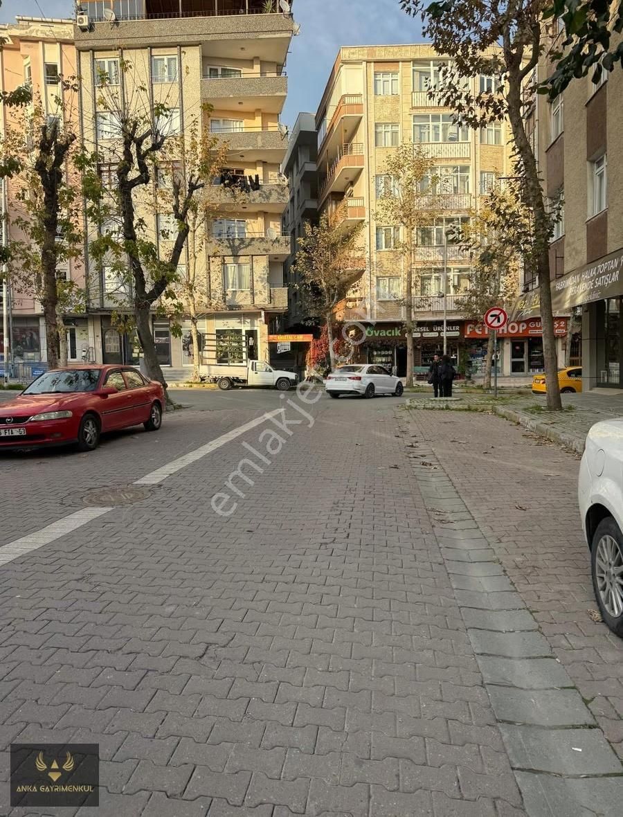 Avcılar Anka Gayrimenkulden Satılık Dükkan - Görsel 2